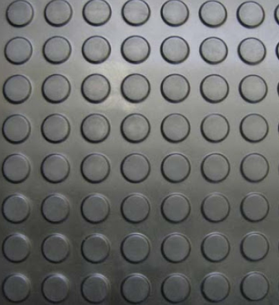 STUDDED RUBBER FLOORING