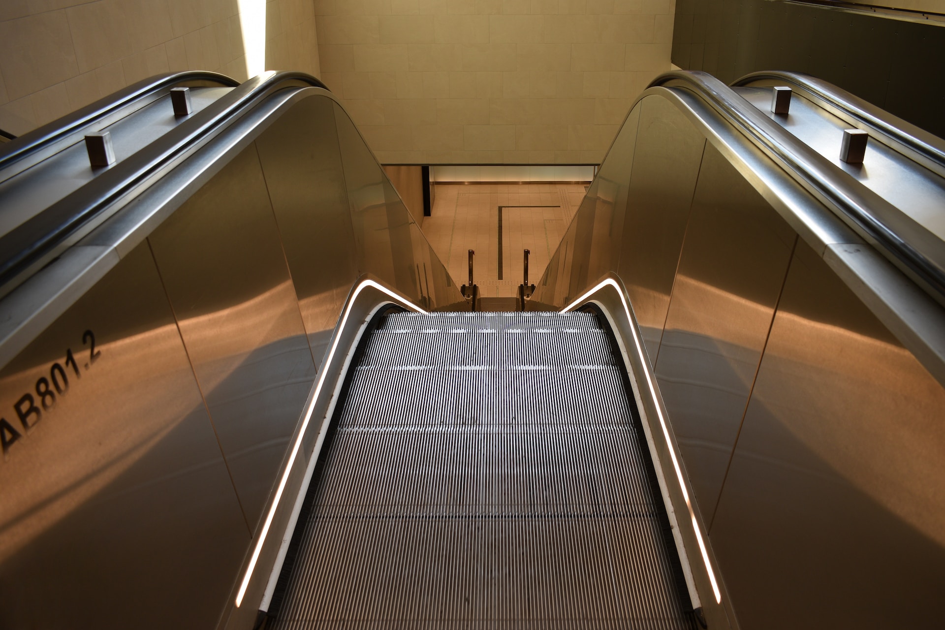 escalator