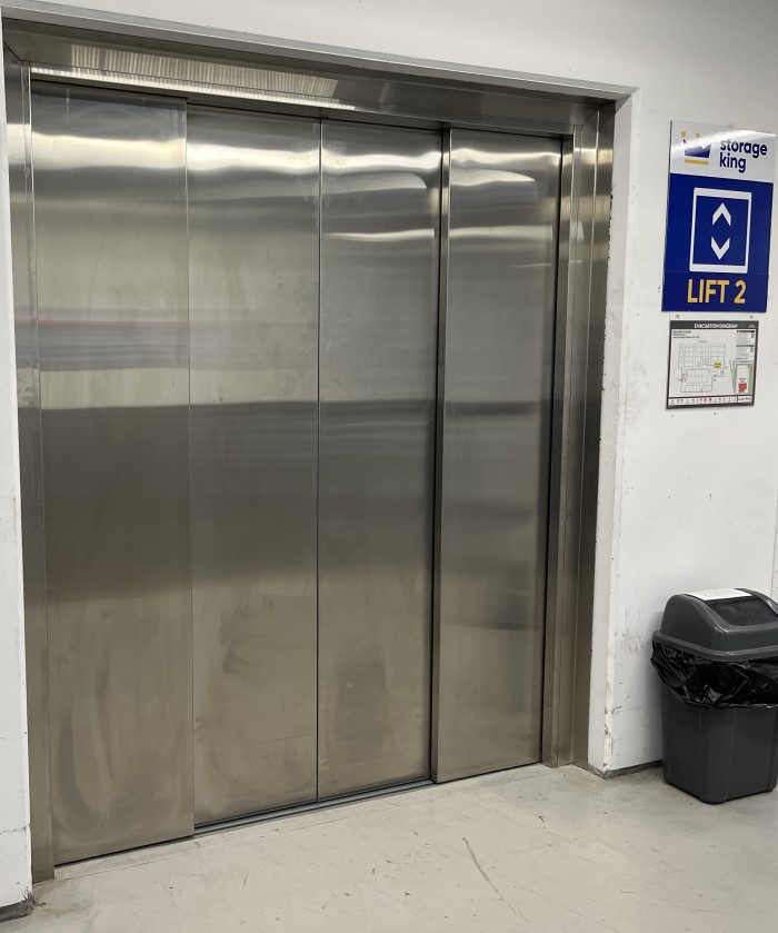 storage-king-elevator